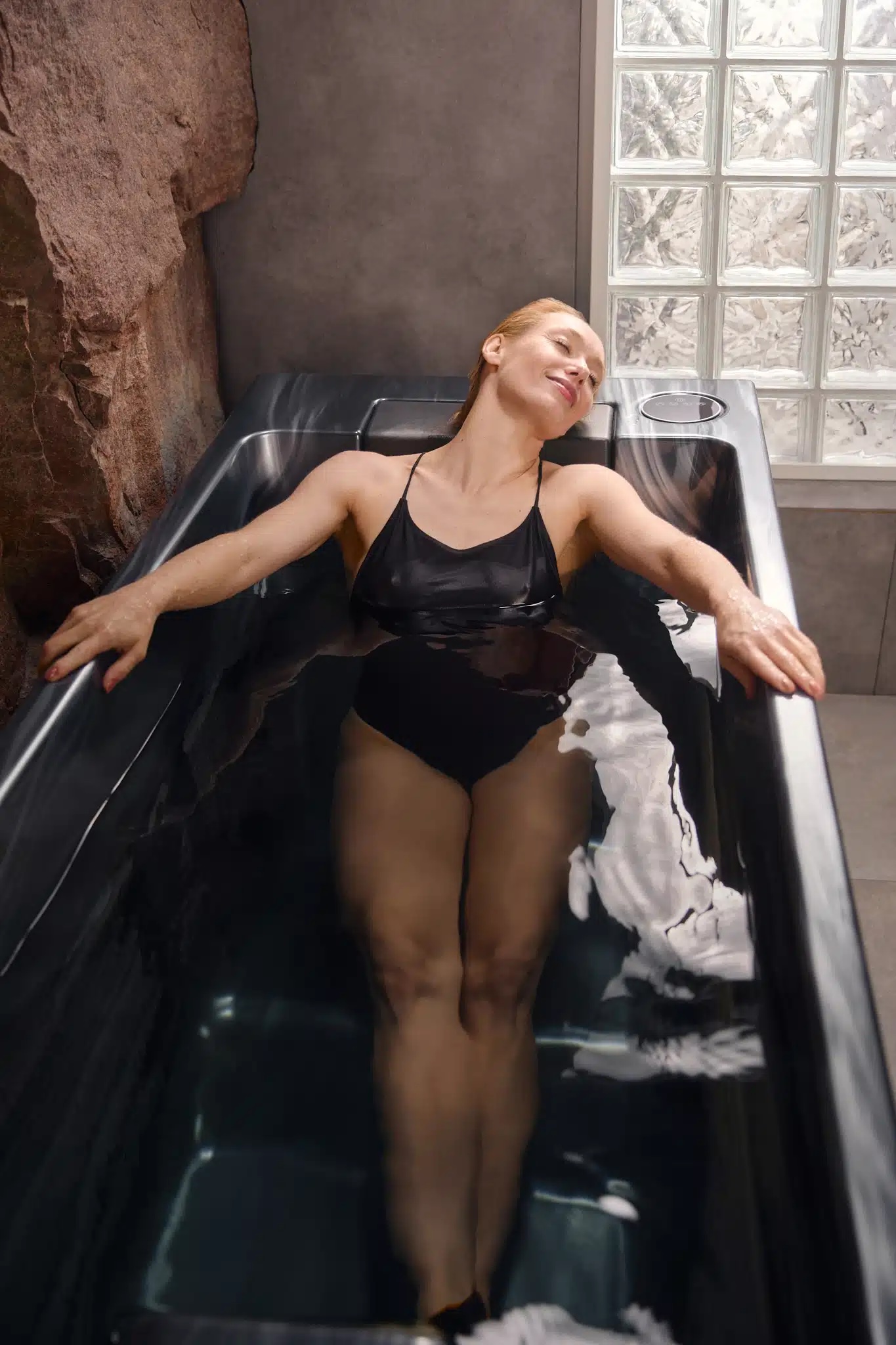 Foto Van hottub naar ijsbad: wellness met een frisse twist FotoVan hottub naar ijsbad: wellness met een frisse twist